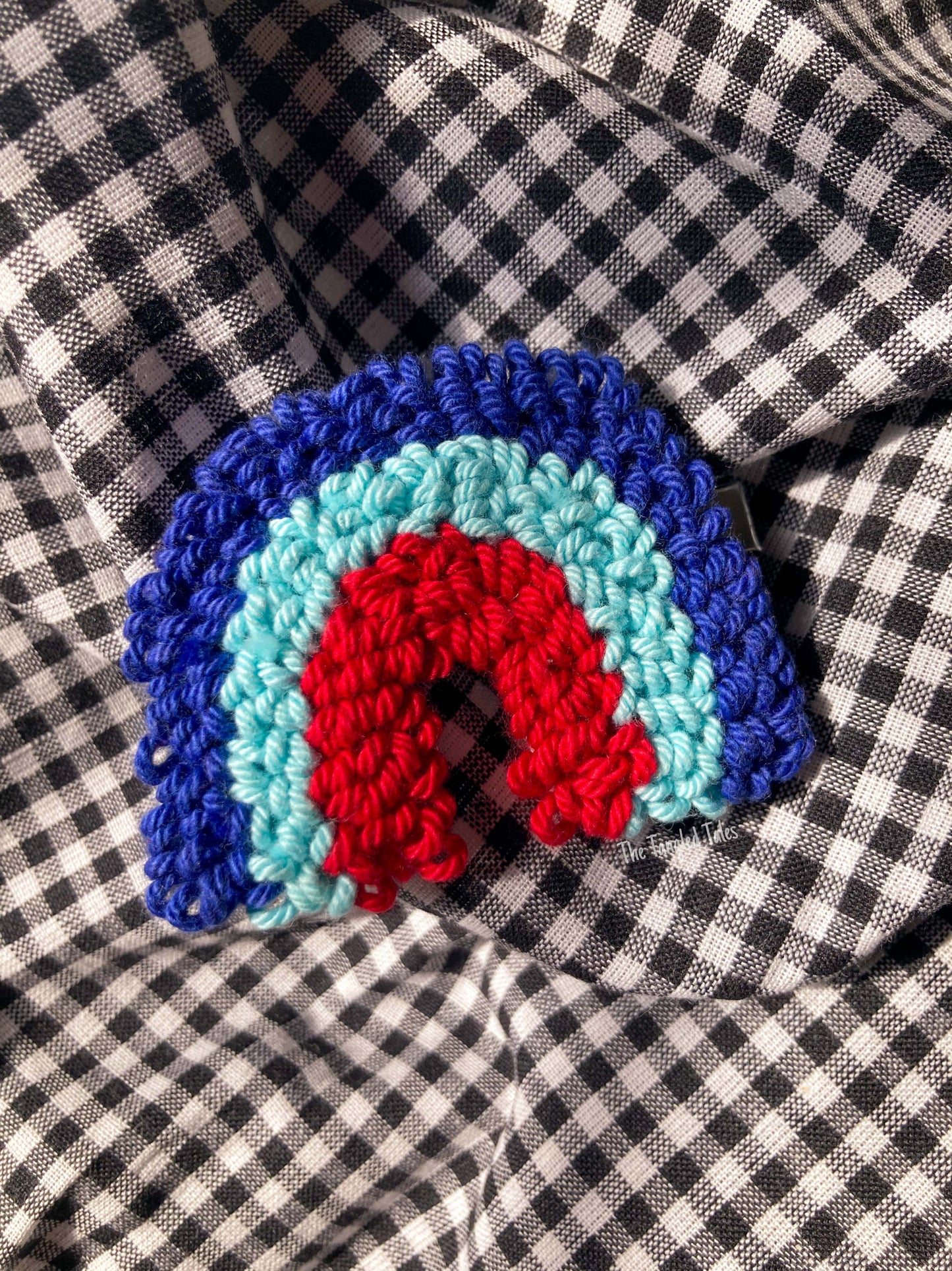 BLUE RAINBOW CLIP