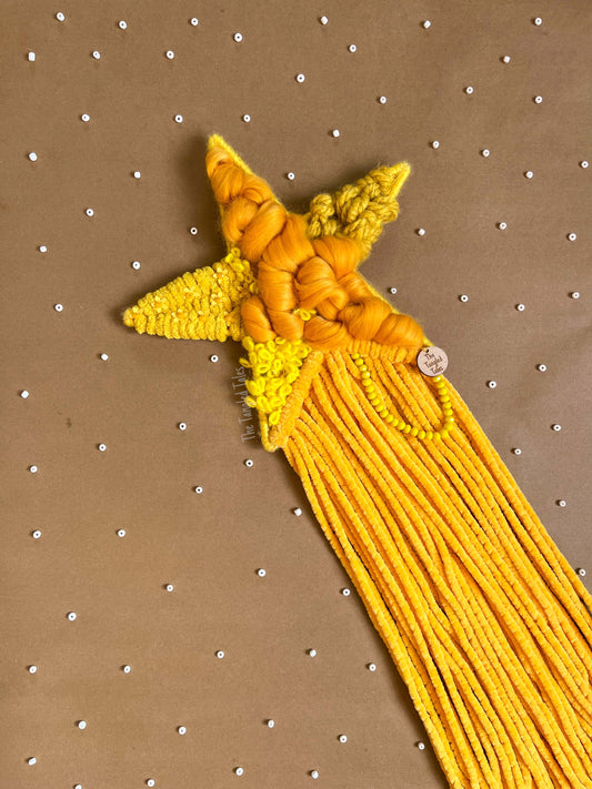 SHOOTING STAR WEAVING